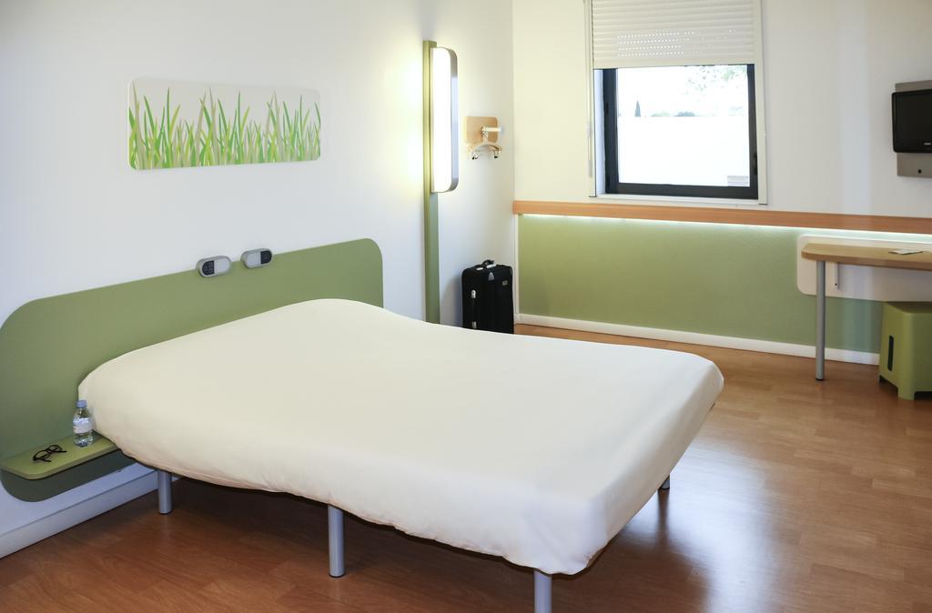 Ibis Budget Saint-Etienne Stade Pokoj fotografie